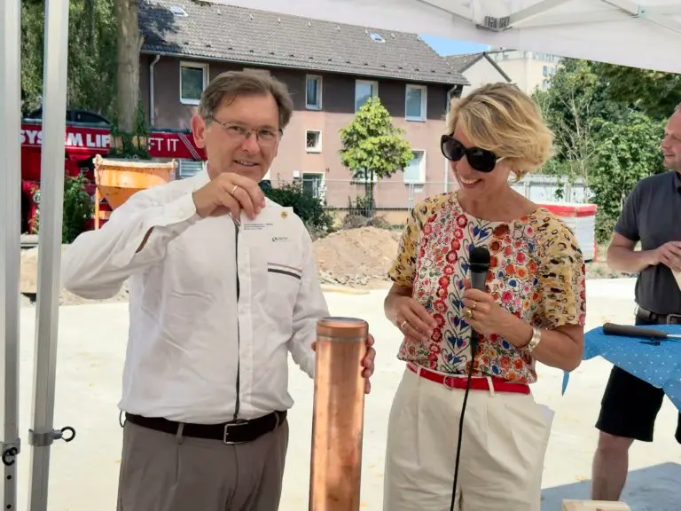 Oberbürgermeister Dr. Frank Dudda & Geschäftsleitung Ulrike Senff
